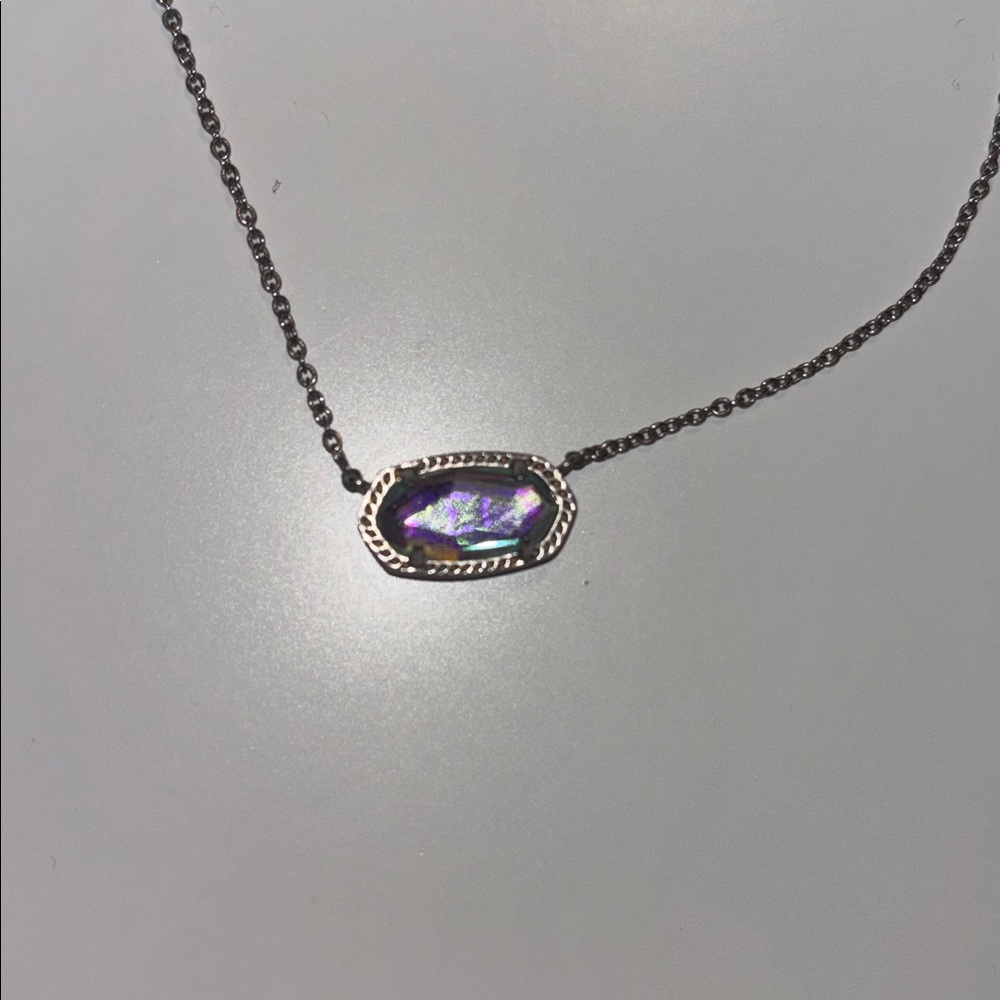 never worn before kendra scott silver iridescent necklace! - Picture 2 of 5